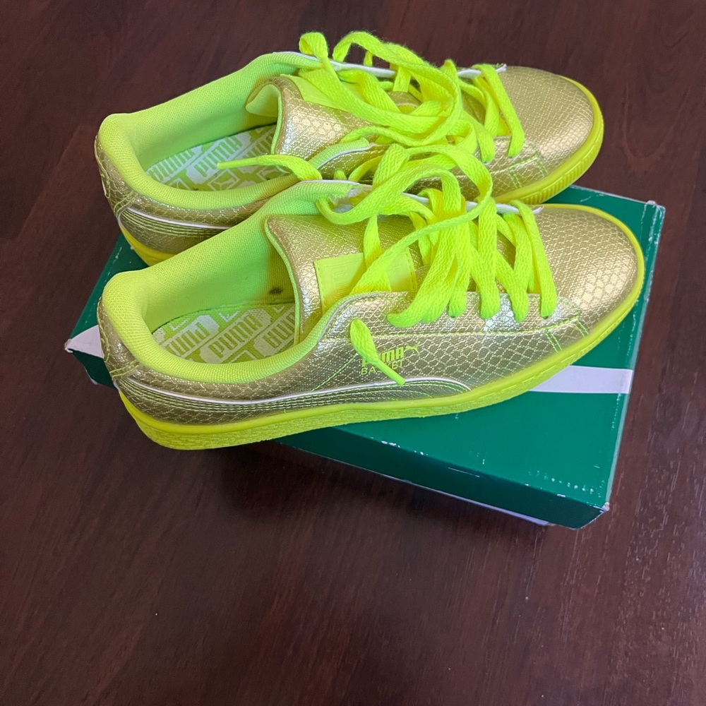 Puma sneakers